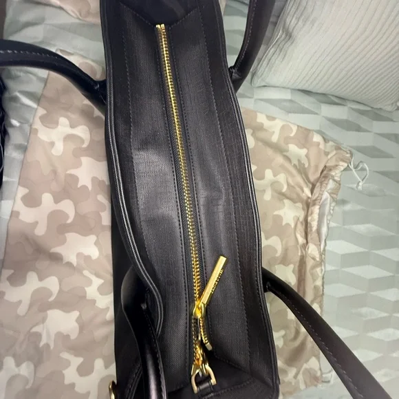 Dagne Dover Tote Bag - Picture 5 of 11